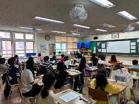 4월 세계 책과 저작권의 날 행사 (각 교실, 도서관)